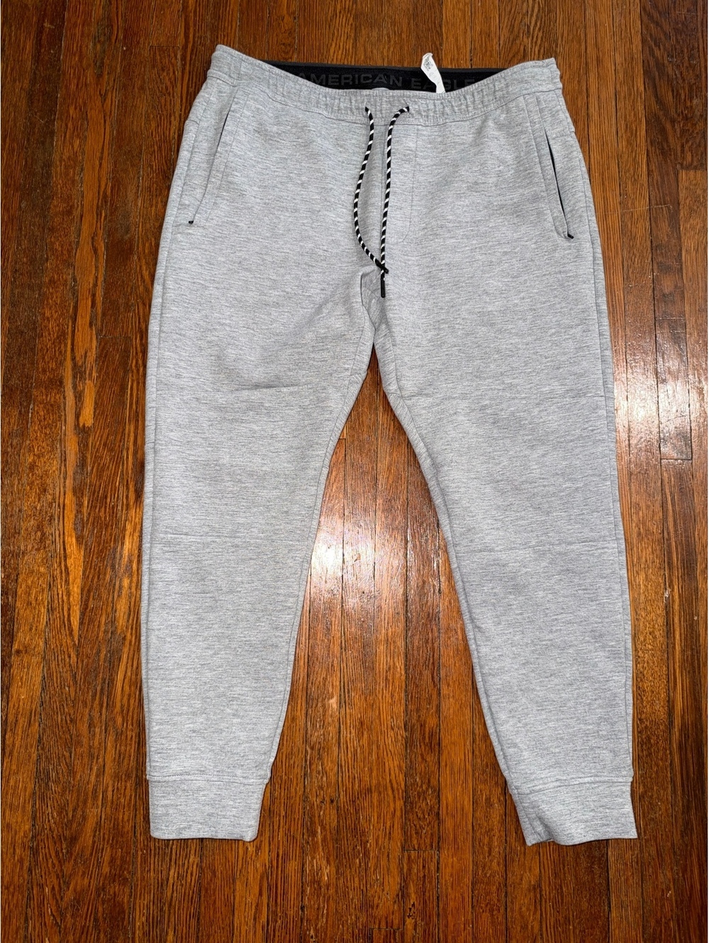 Men’s Large American Eagle Gray Jogger Sweatpants